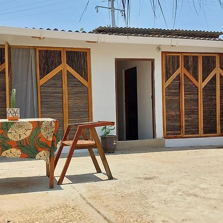 Hostel Nugeku Rincon Bagian luar foto