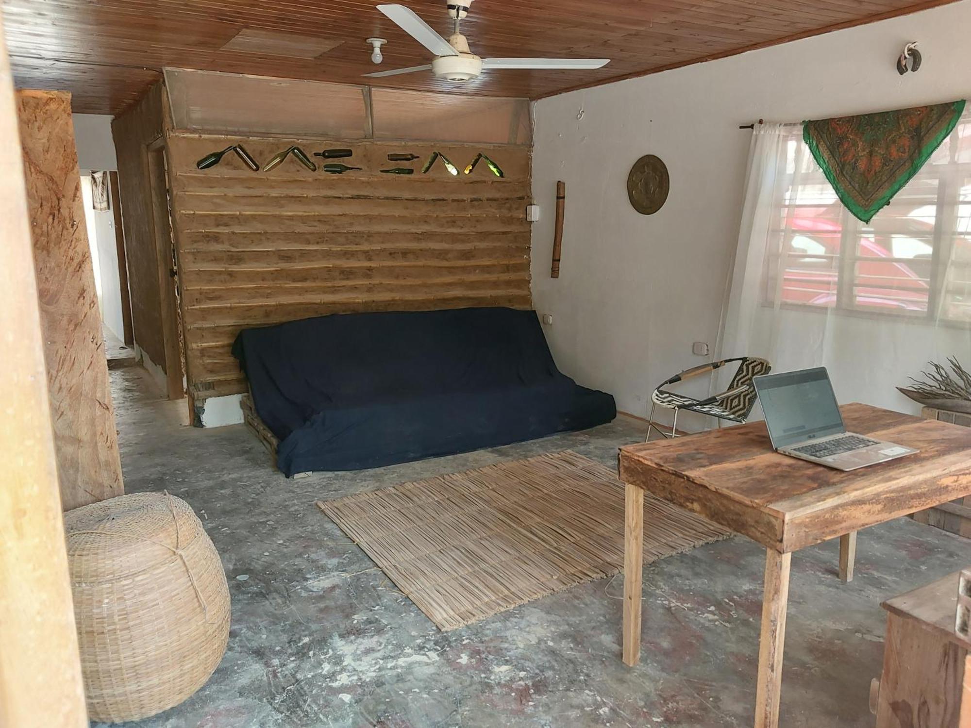 Hostel Nugeku Rincon Bagian luar foto