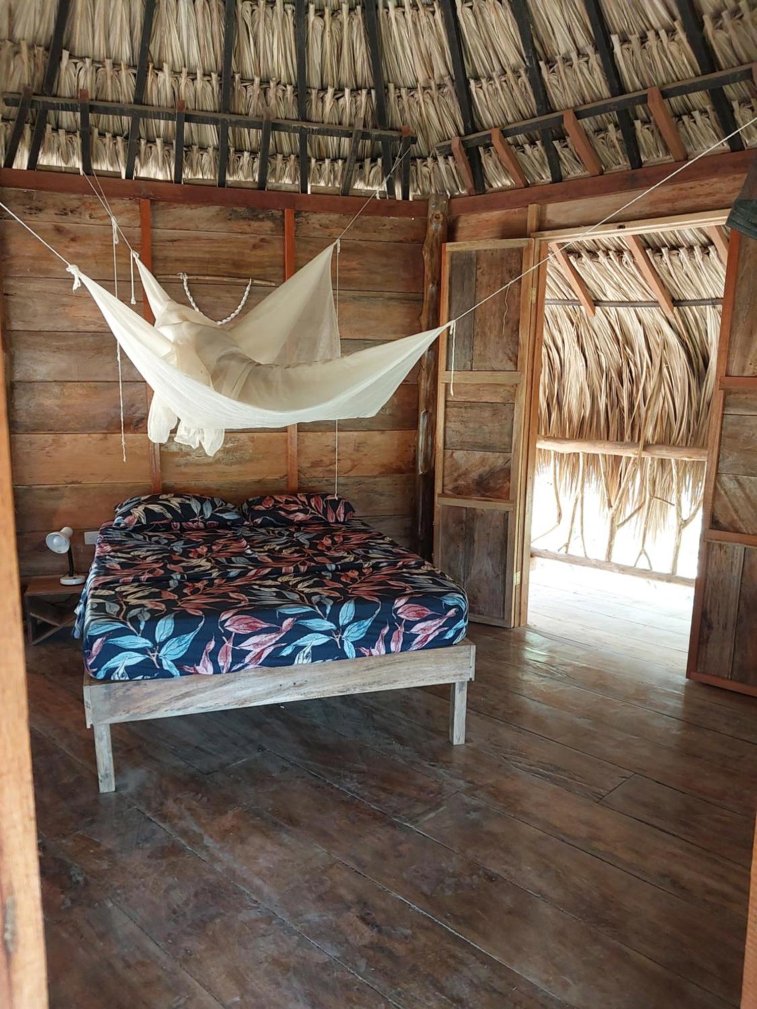 Hostel Nugeku Rincon Bagian luar foto